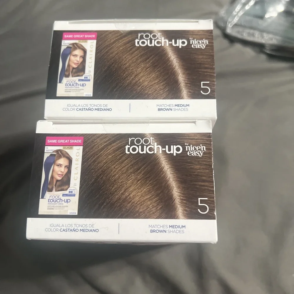 (2) Clairol Root Touch‎ Up  Permanent  Color Kit #5 MEDIUM BROWN